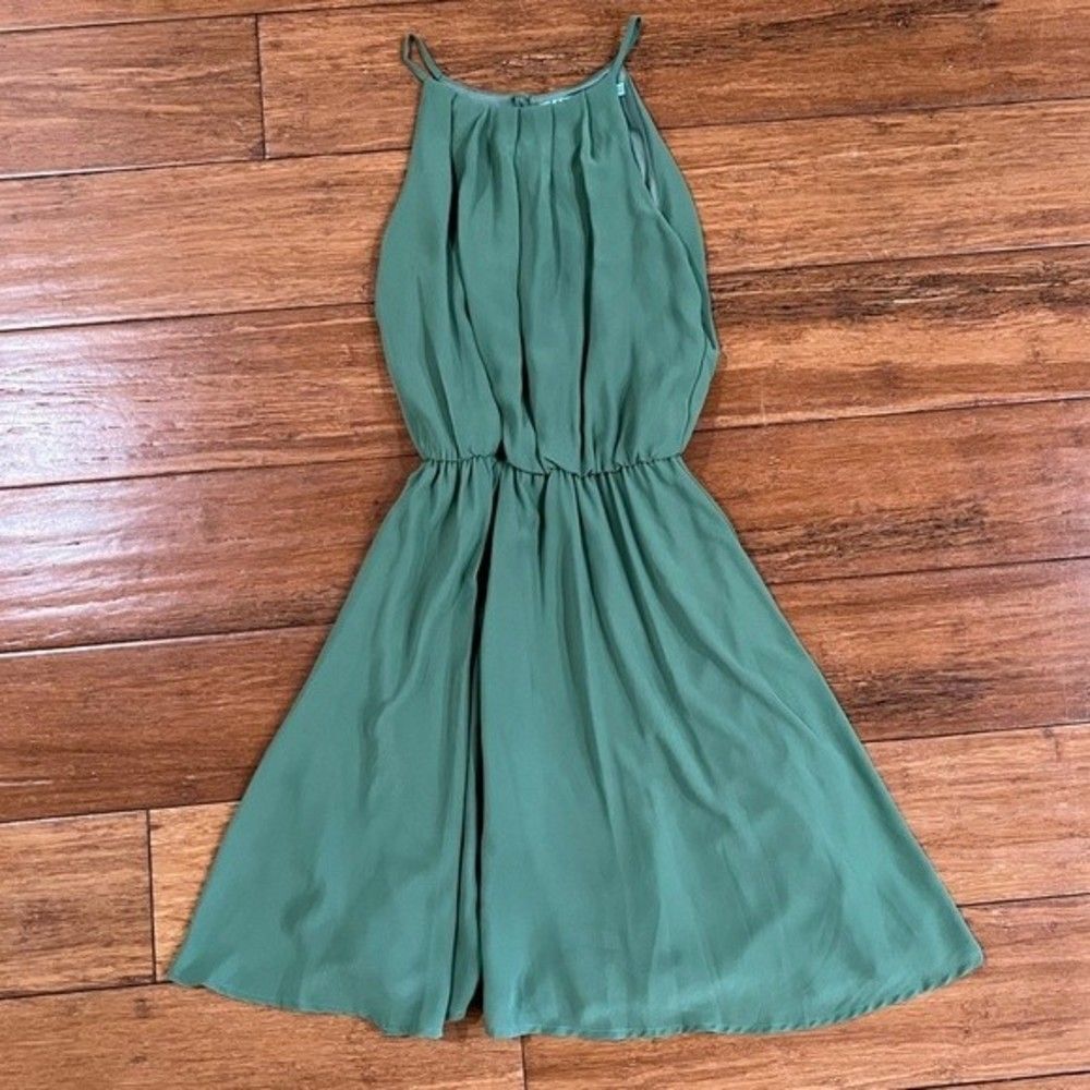 dina be Dress